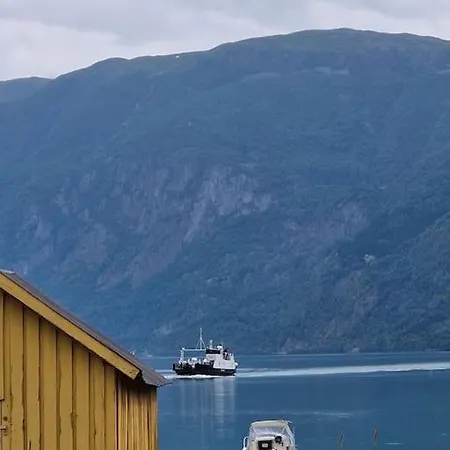 Ved Fjorden I Solvorn Prázdninový dům *